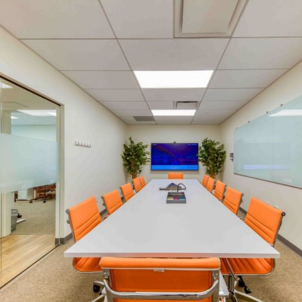 Find the most convenient & professional Airbnb conference rooms & meeting spaces at WorkSocial with complementary services.